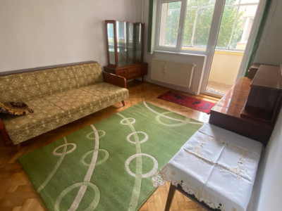Chirie apartament mobilat, balcon, Calea Floresti