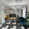 Vand cladire moderna, hotel,clinica, birouri,locatie excelenta thumb 3