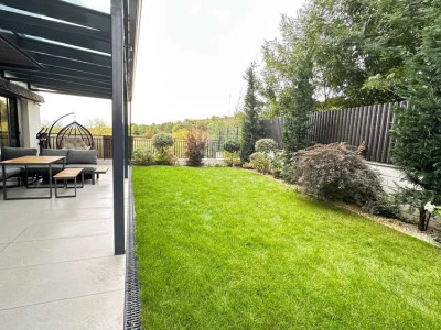 Apartament 3 camere, 75 mp, parcare,teren 90 mp, terasa, Buna Ziua