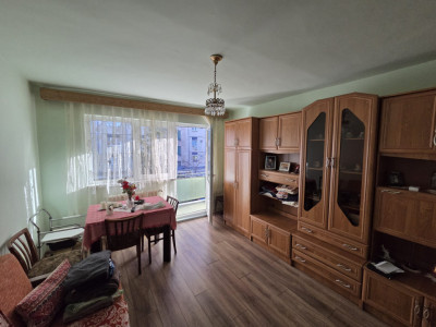 Apartament 2 camere, etaj 2, Marasti  zona 21 Decembrie