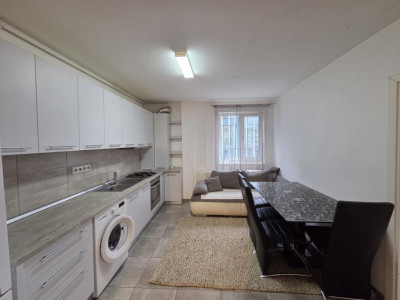 Oportunitate, Apartament 3 camere zona Vivo - Metro