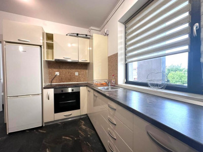 Apartament 3 camere, etaj 1, 2 parcari, Imobil Nou, Buna Ziua