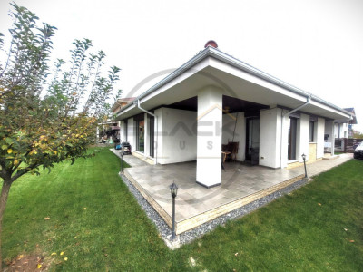 Casa individuala superba , parcare, 570 teren,  zona Mall Urbano