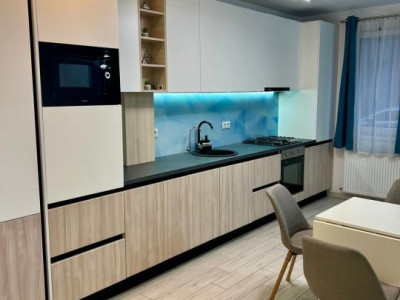 Oportunitate, Apartament 3 camere, parcare zona Vivo - Metro