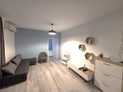 Apartament 2 camere, etaj 1, terasa, Imobil Nou, Piata Abator
