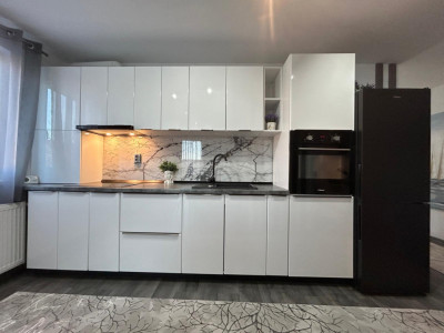 Apartament imobil nou, 2 camere decomandate, parcare, Dambul Rotund