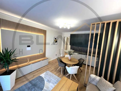 Apartament 2 camere, ultrafinisat, intrare Borhanci