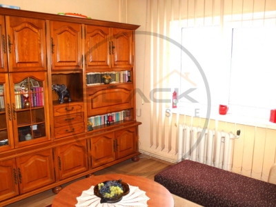 Apartament 4 camere decomandate , etaj 6, zona Brd - Marasti