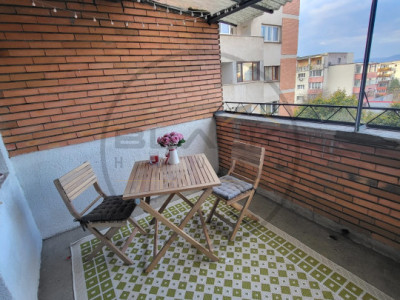 Apartament 3 camere,  85 mp, 2 balcoane, etaj 2, bloc P, B-dul  N Titulescu