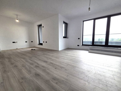 Penthouse 97.98 mp cu 3 camere,2 terase, Semicentral, Comision 0%