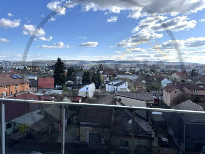 Apartament 3 camere, 2 bai, parcare, bloc nou, Marasti