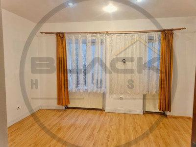 Apartament Unicat 3 camere, Bloc Vila, gradina, zona Ultracentrala