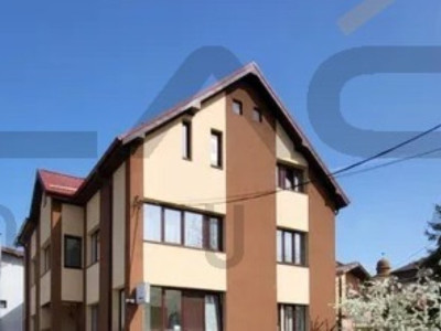 Casa individuala, pensiune, 13 camere, 530 mp utili, teren 600 mp, Zorilor