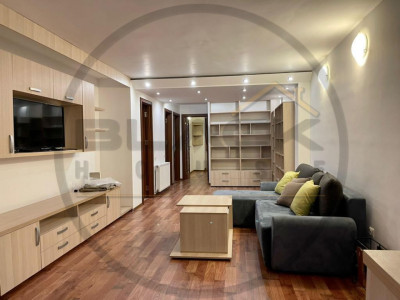Apartament 4 camere, imobil nou, parcare, Zona UMF - ULTRACENTRAL
