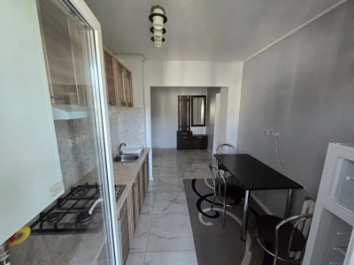 Apartament cu 2 camere decomandate, etaj intermediar, Grigorescu