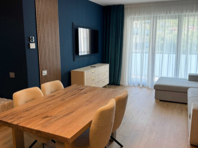 Chirie apartament 3 camere, LUX, parcare, ansamblu nou