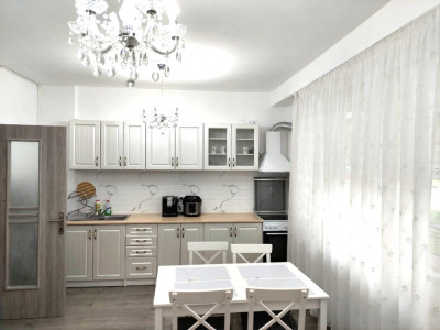 Oportunitate! Apartament cu 2 camere, parcare, zona Iulius Mall 